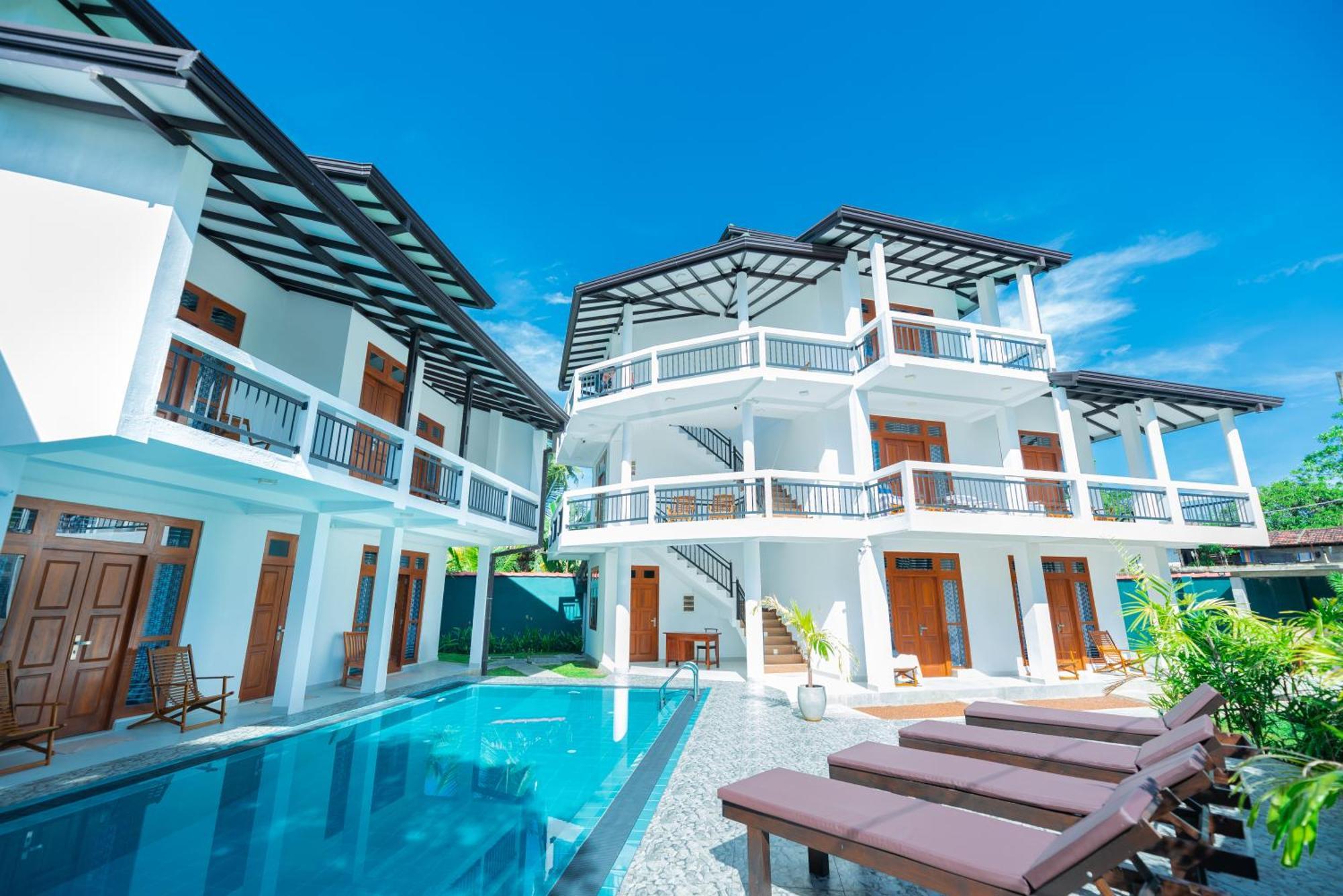 Teya Beach Hotel Ахангама Экстерьер фото
