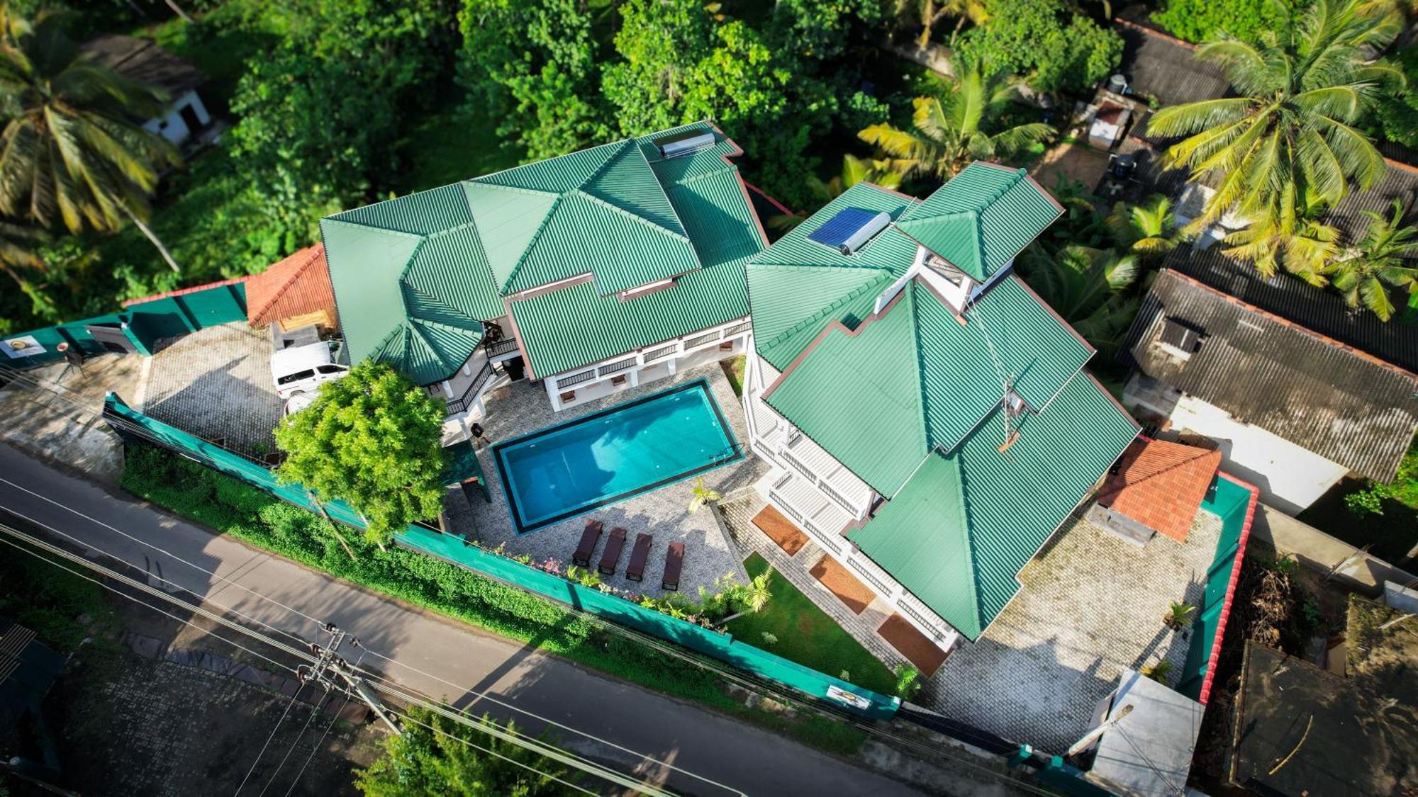 Teya Beach Hotel Ахангама Экстерьер фото