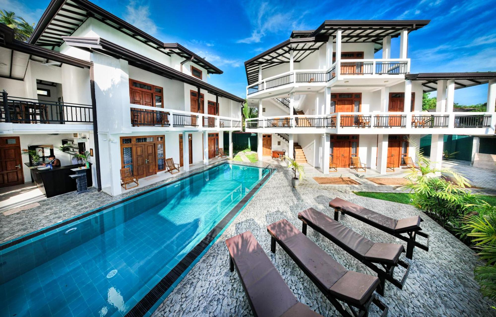 Teya Beach Hotel Ахангама Экстерьер фото
